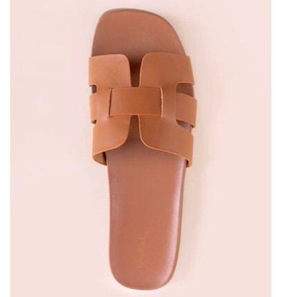 NWT Qupid Laylow Sandals | 7 | Camel - Picture 5 of 10